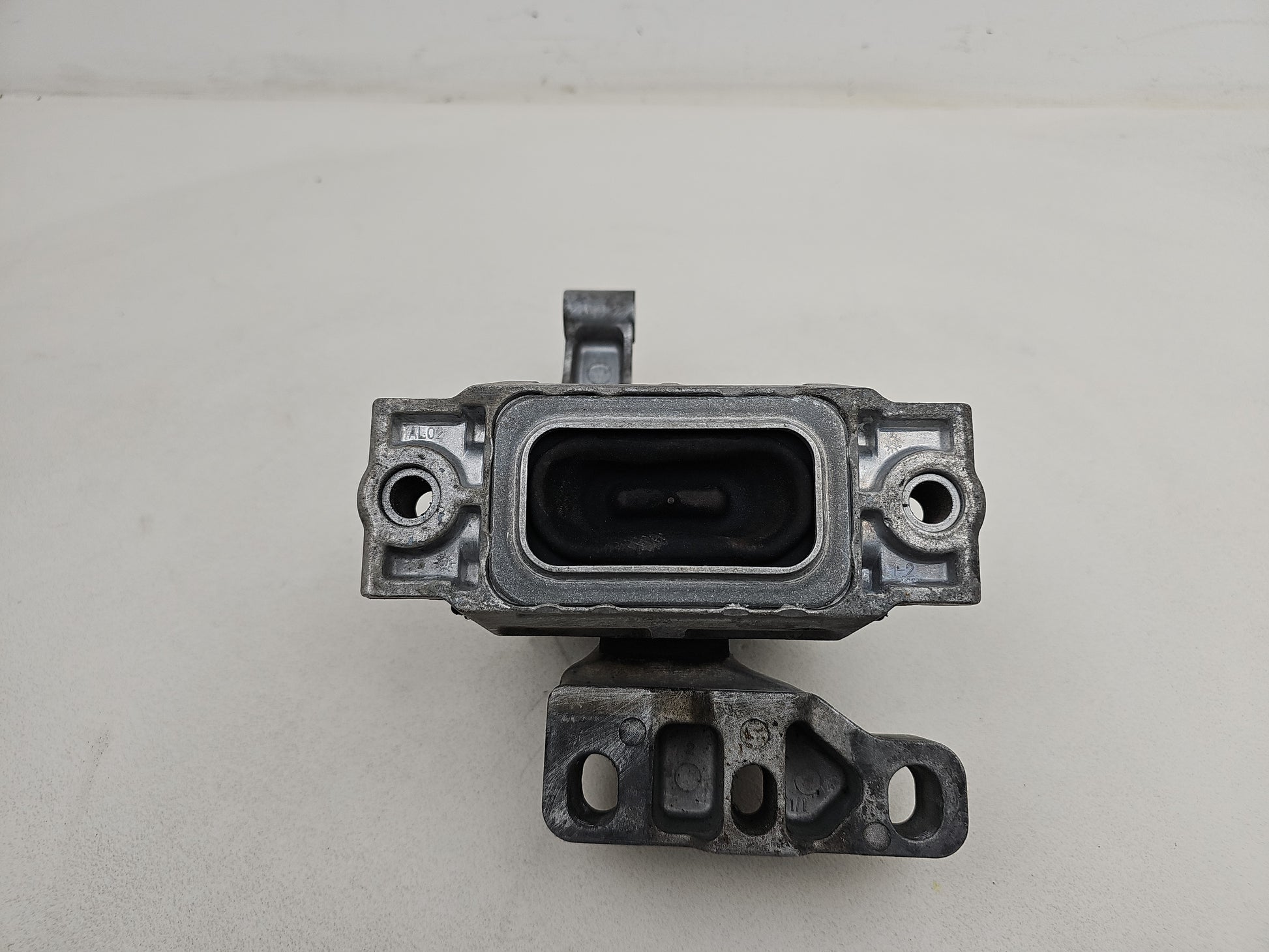 Engine Mounting Bracket Front 6