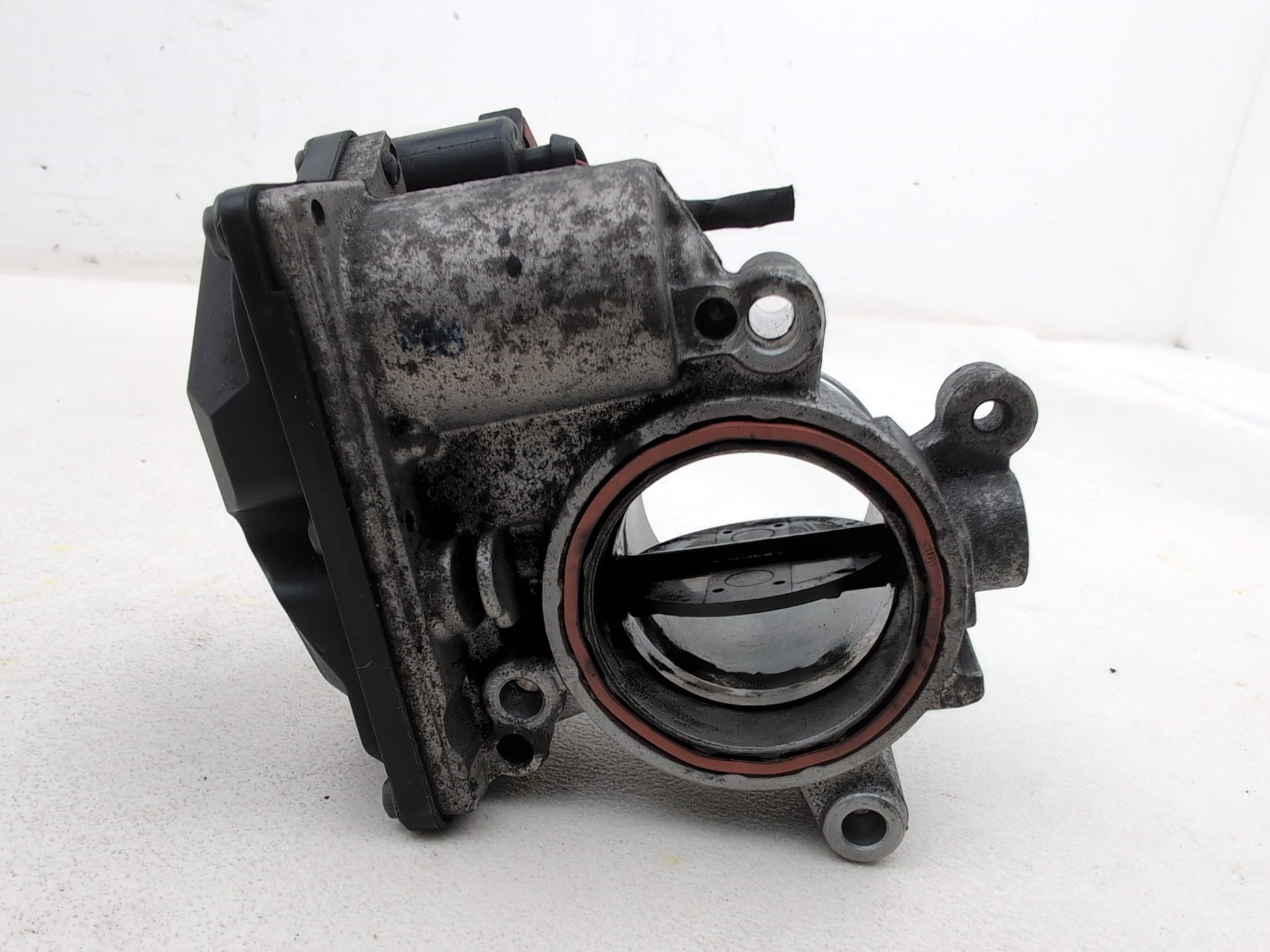 Throttle Body 6