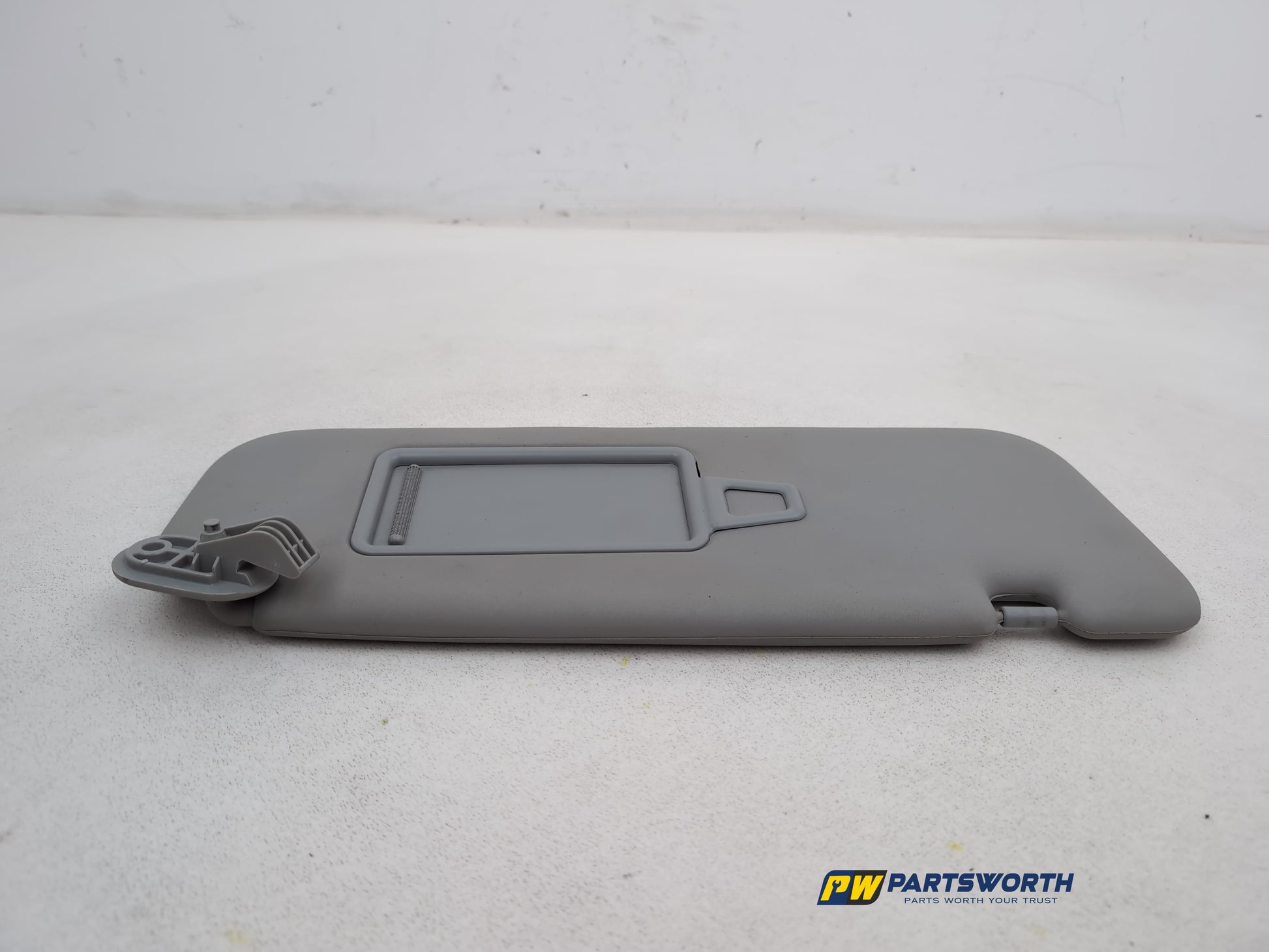 Sun Visor RH 6