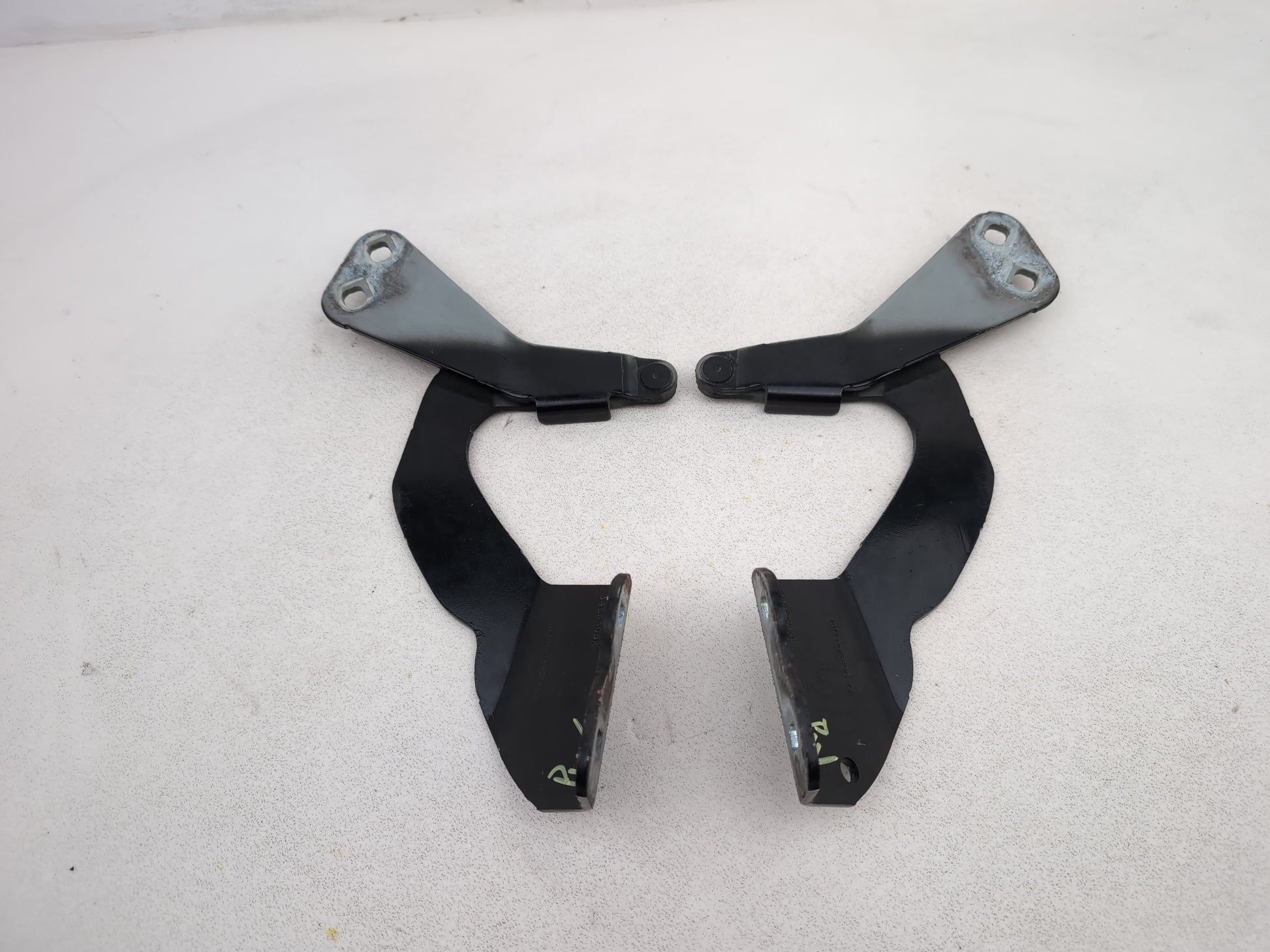 Bonnet Hinges 6