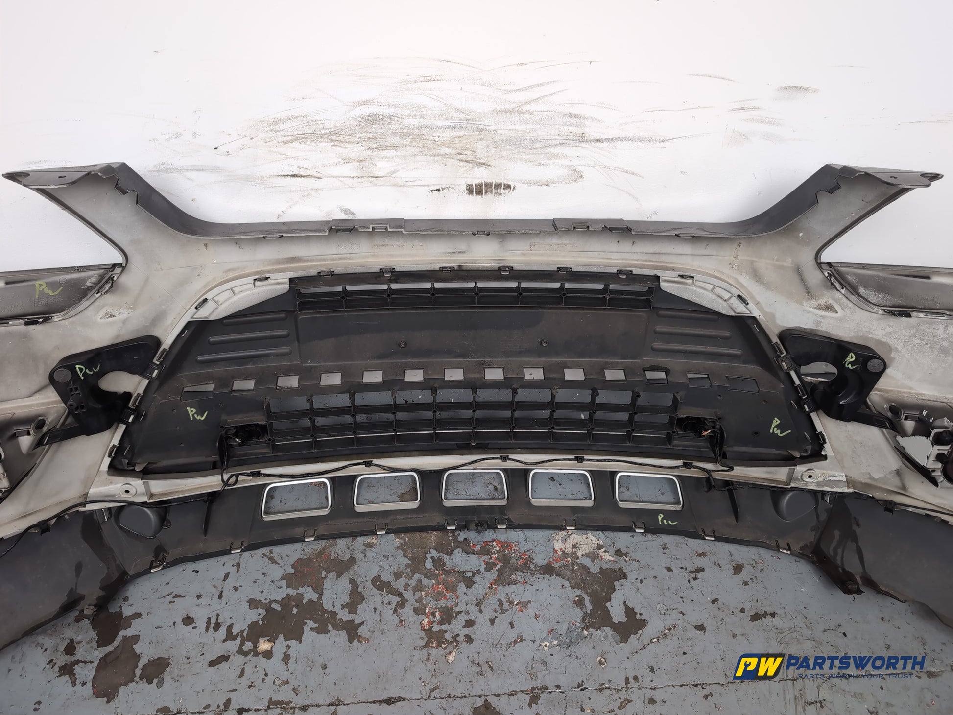 Front Bumper 18