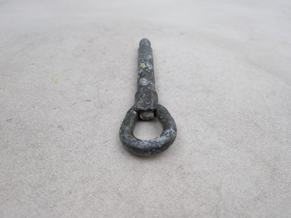 Towing eye 6