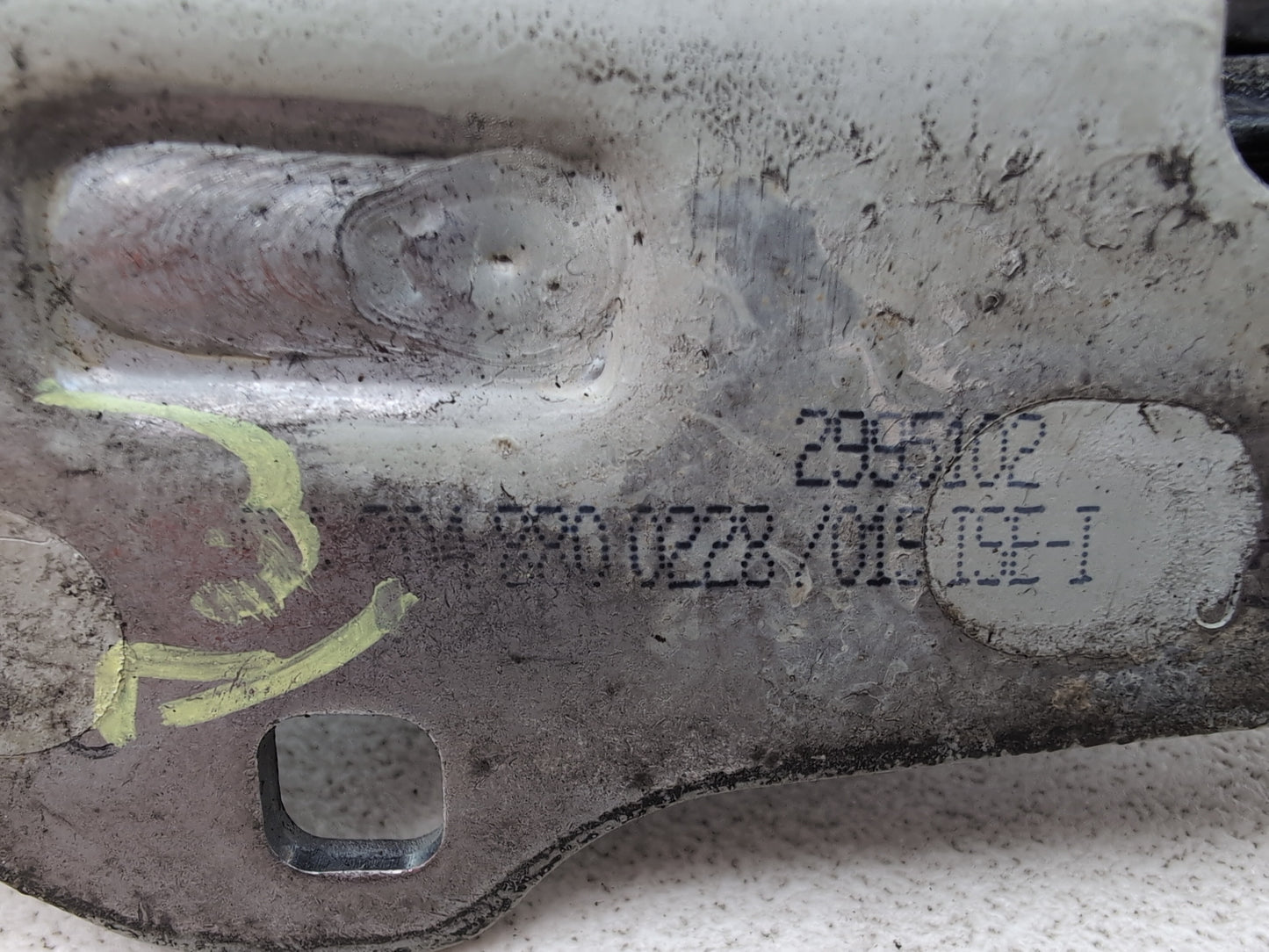 Bonnet Hinge RH 6