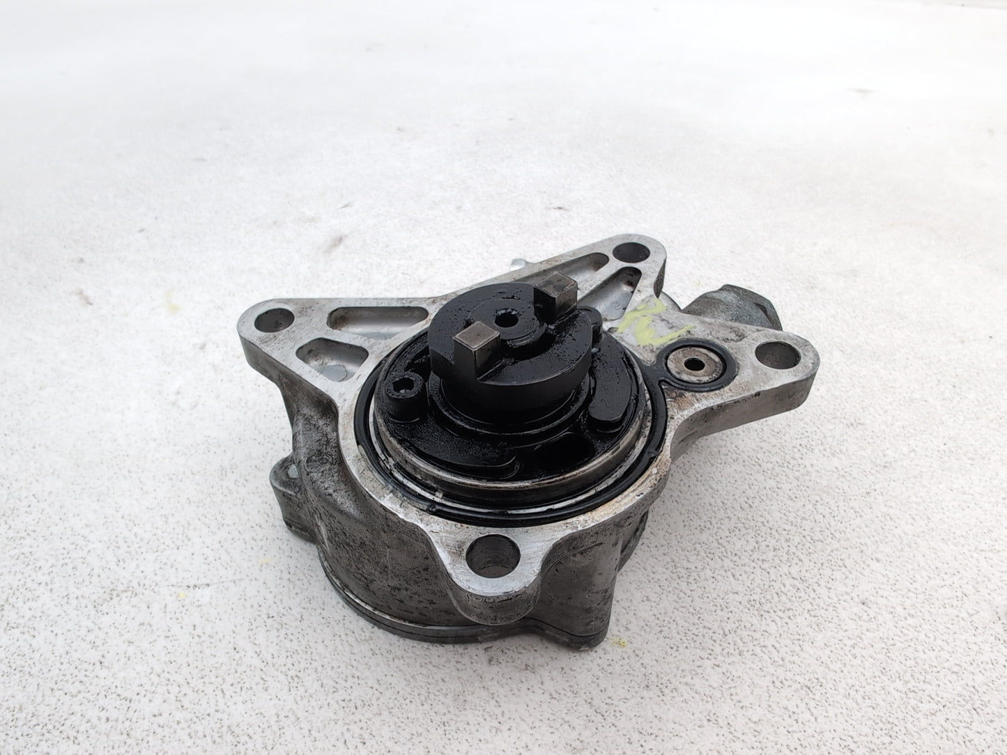 Vacuum Pump  6