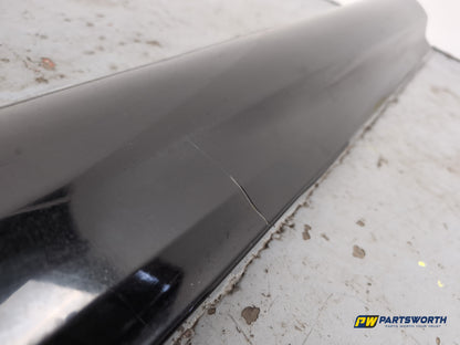 Side Skirt RH 6