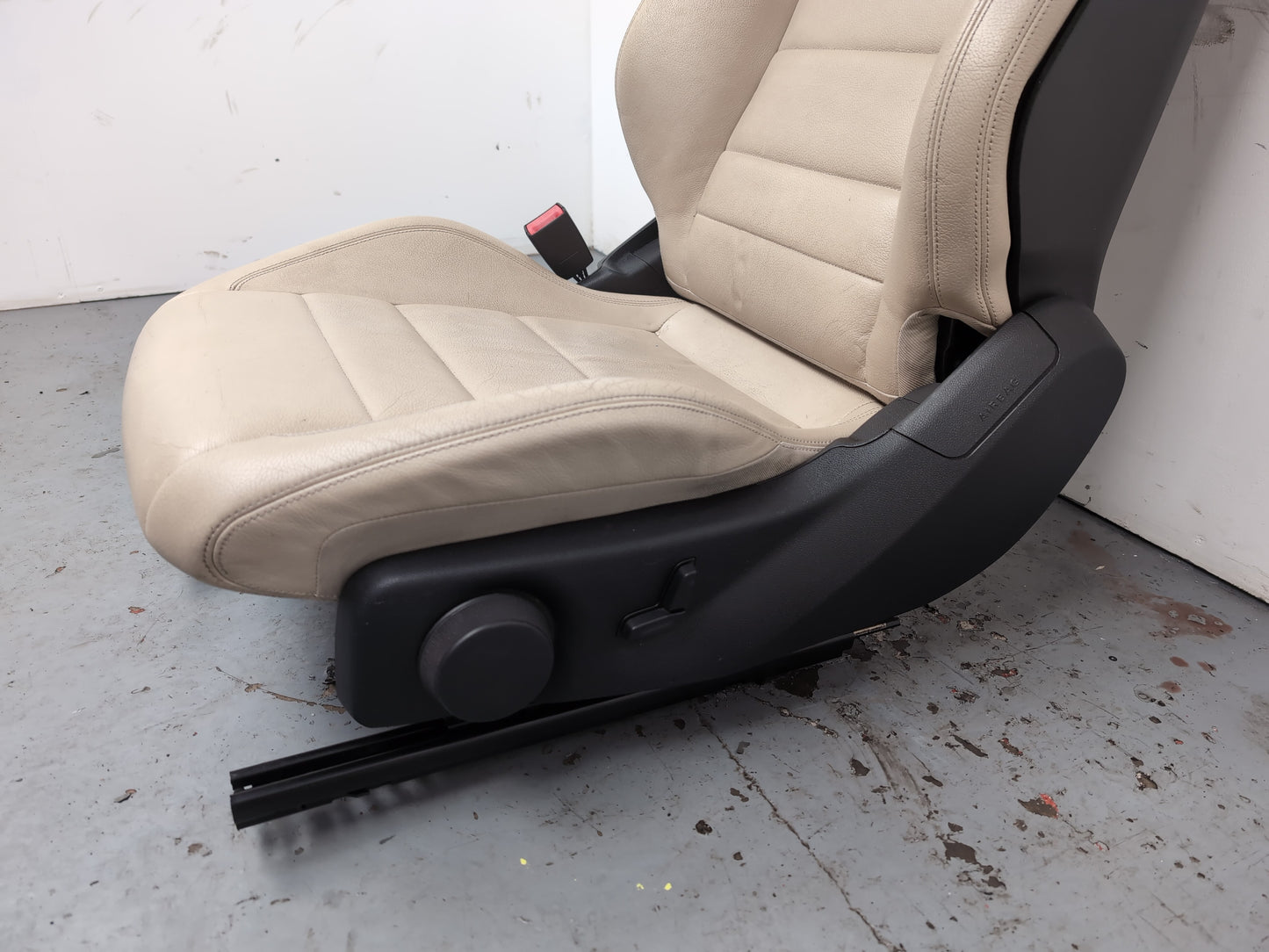 Mercedes-Benz C250 Amg Sport Ed125 Cdi Seat Front Lh Passenger Side 2007-2014 - photo 6