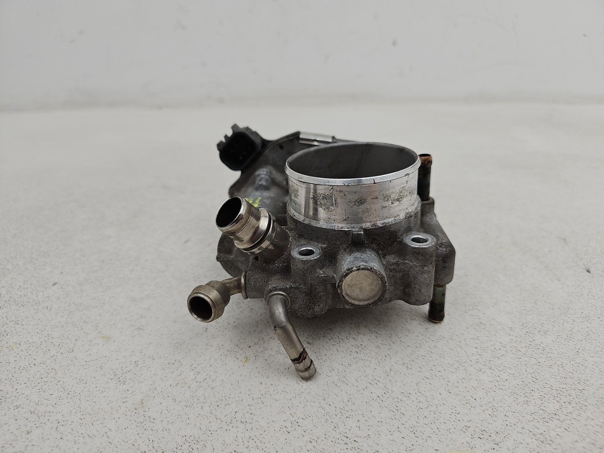 Throttle Body 6