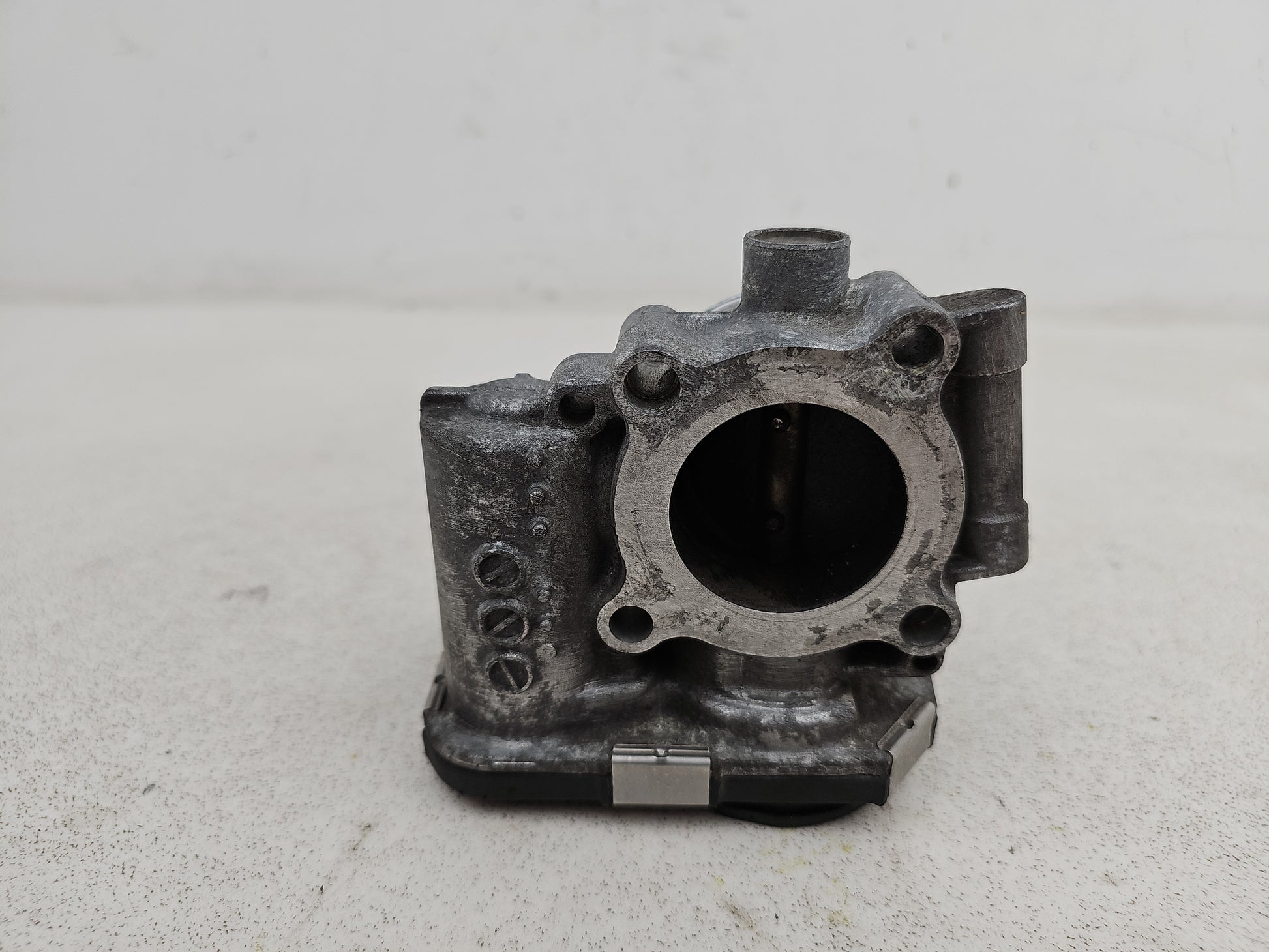 Throttle Body 6