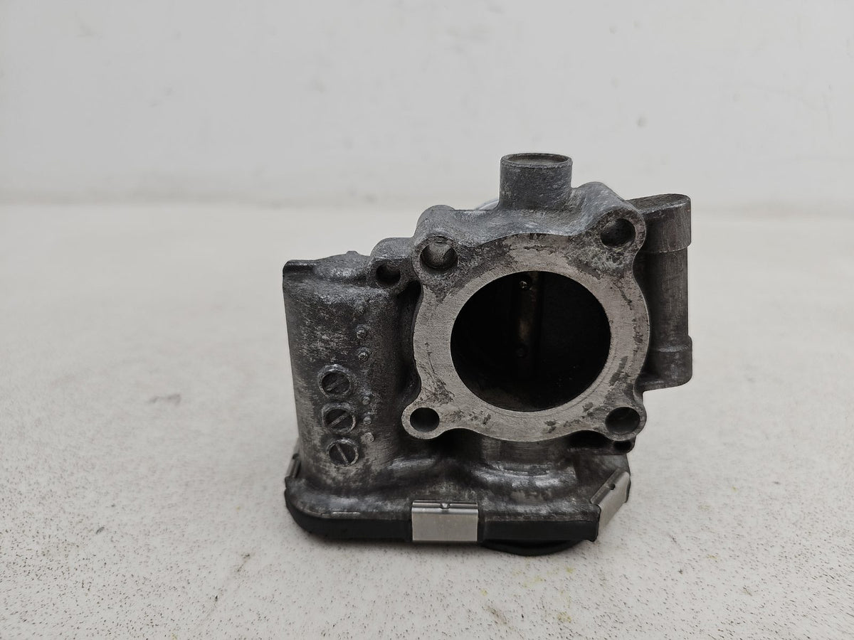 Throttle Body 6