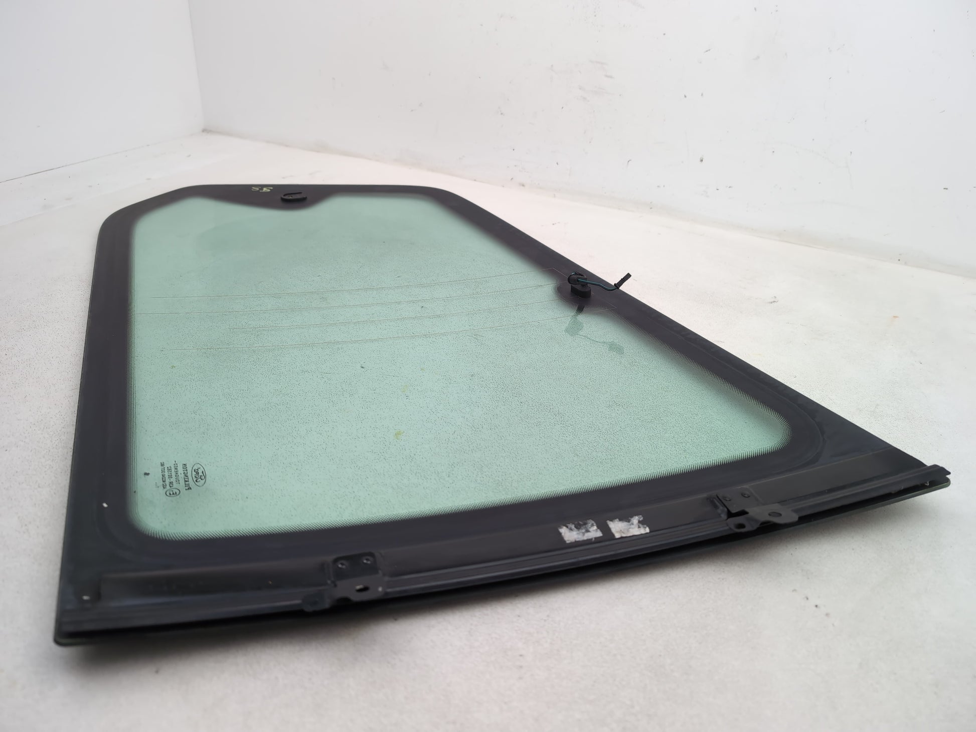 Door Glass Quarter Light Rear LH 6