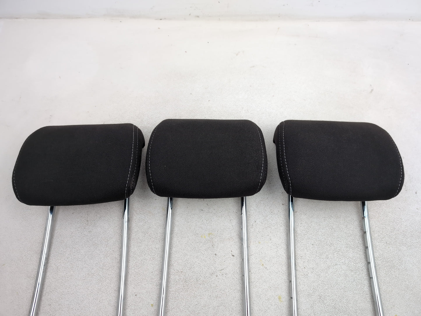Rear Headrest 6