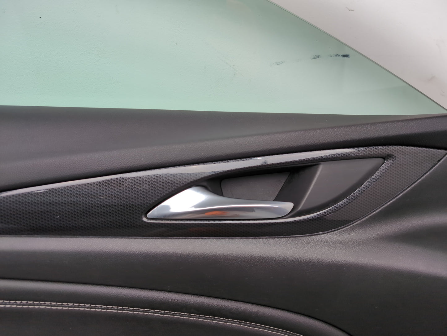 Door Front LH 11