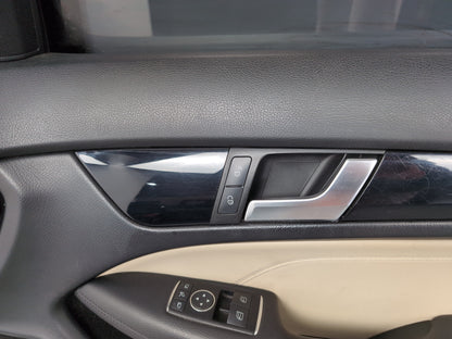 Door Front RH 12