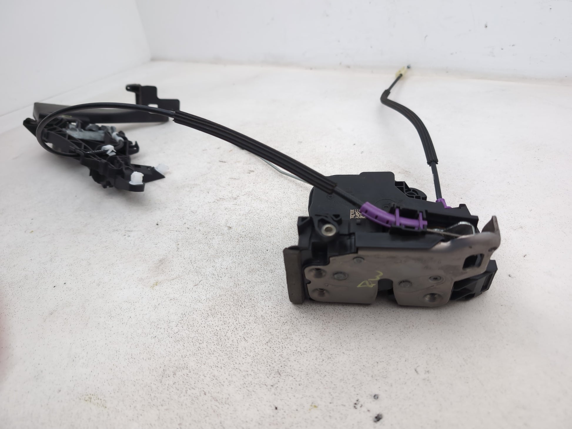 Door Lock Front RH 6