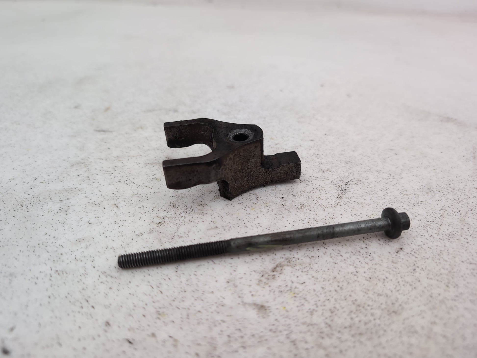 Engine Mounting Bracket 6