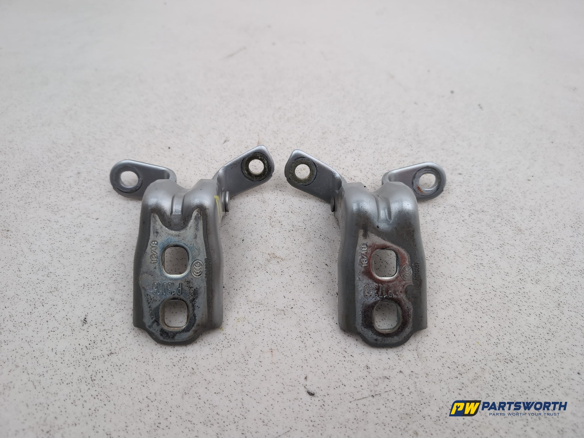 RH Front Door Hinge Pair  6
