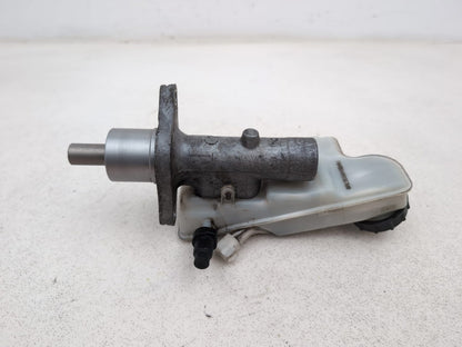 Brake Master Cylinder Assembly 6