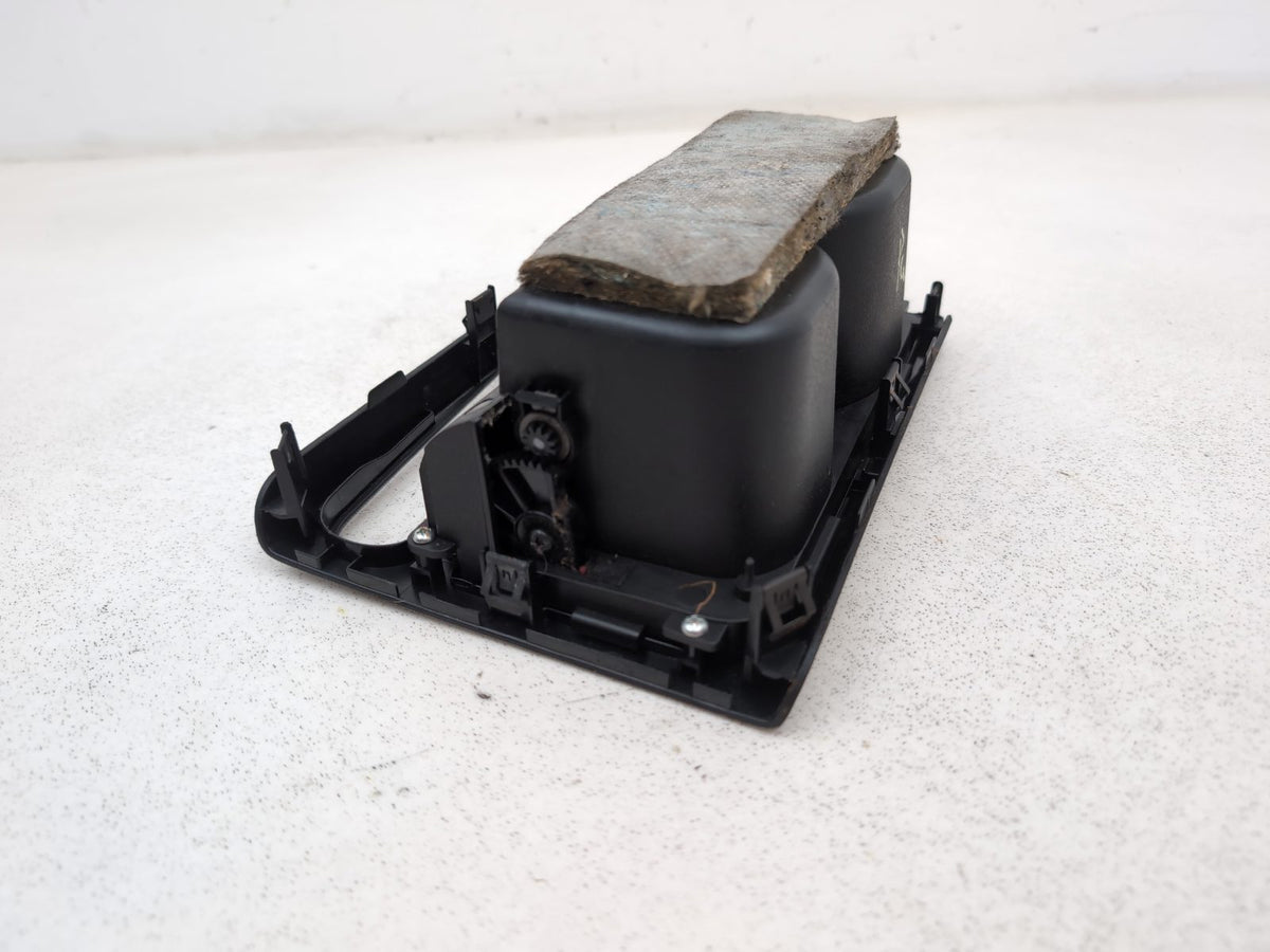 Facia Cup Holder 6