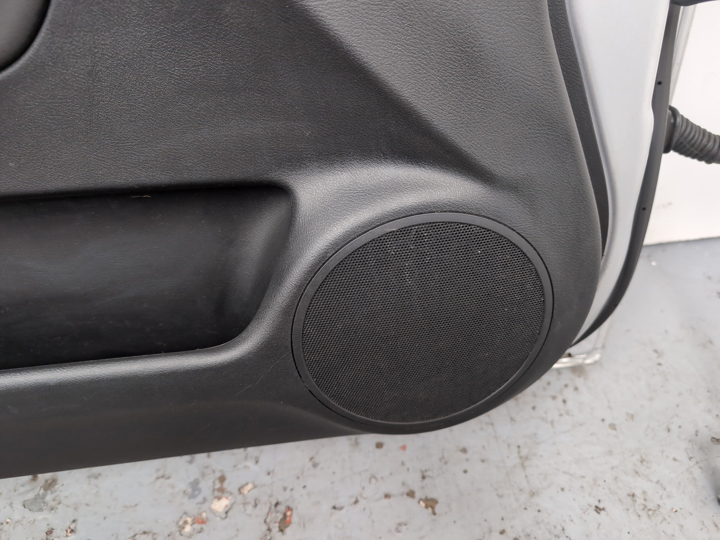 Door Front LH 12