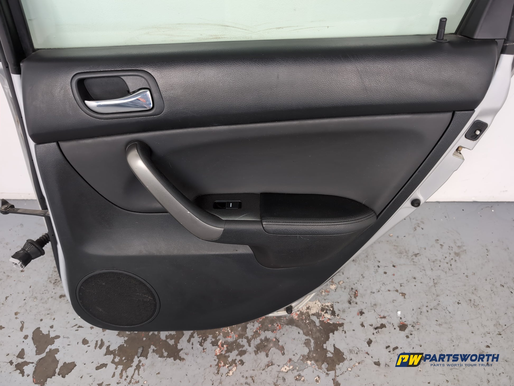 Door Rear RH 12