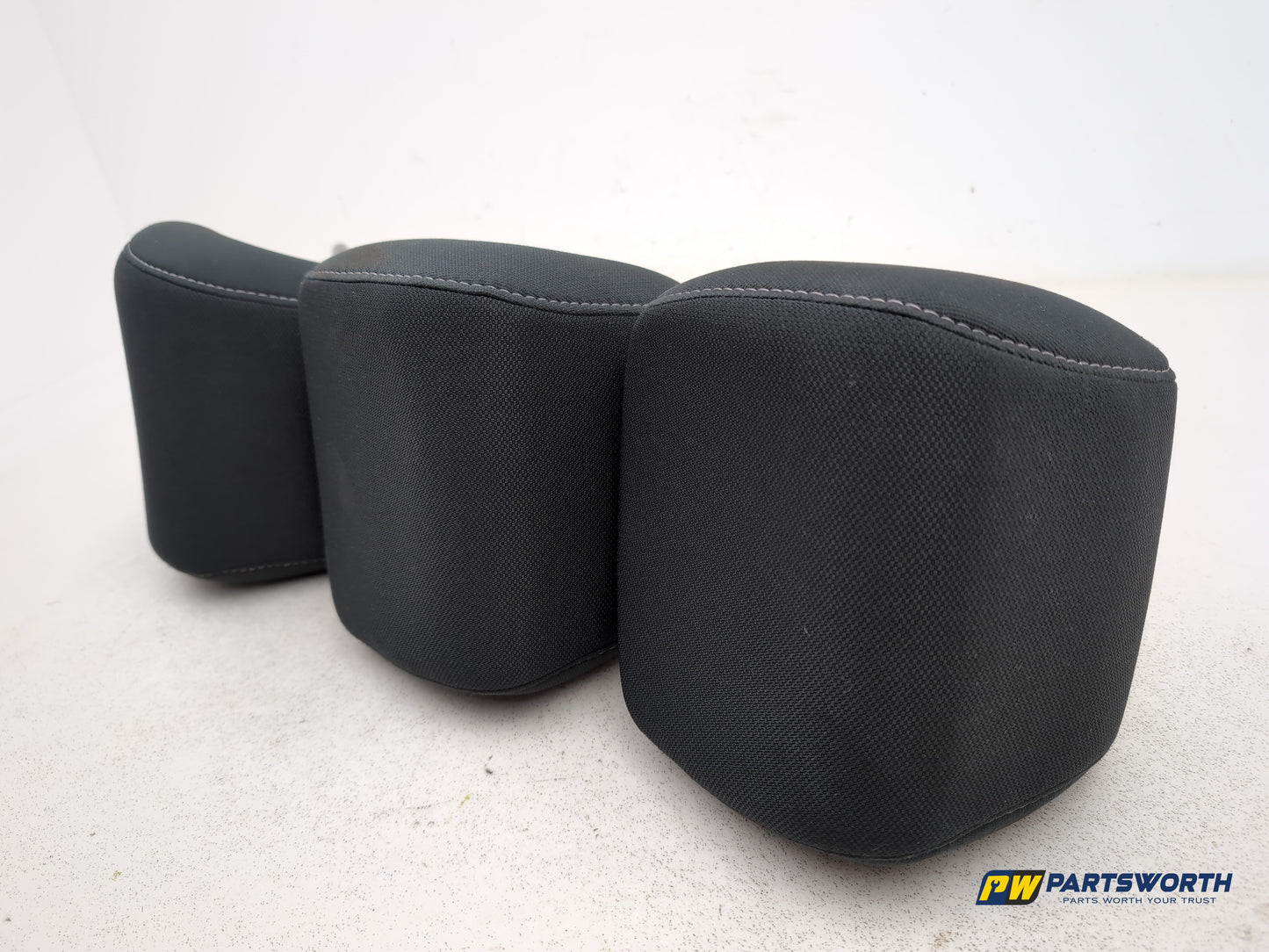 Renault Megane Expression Vvt 110 Rear Headrest Set 2008-2015 - photo 6