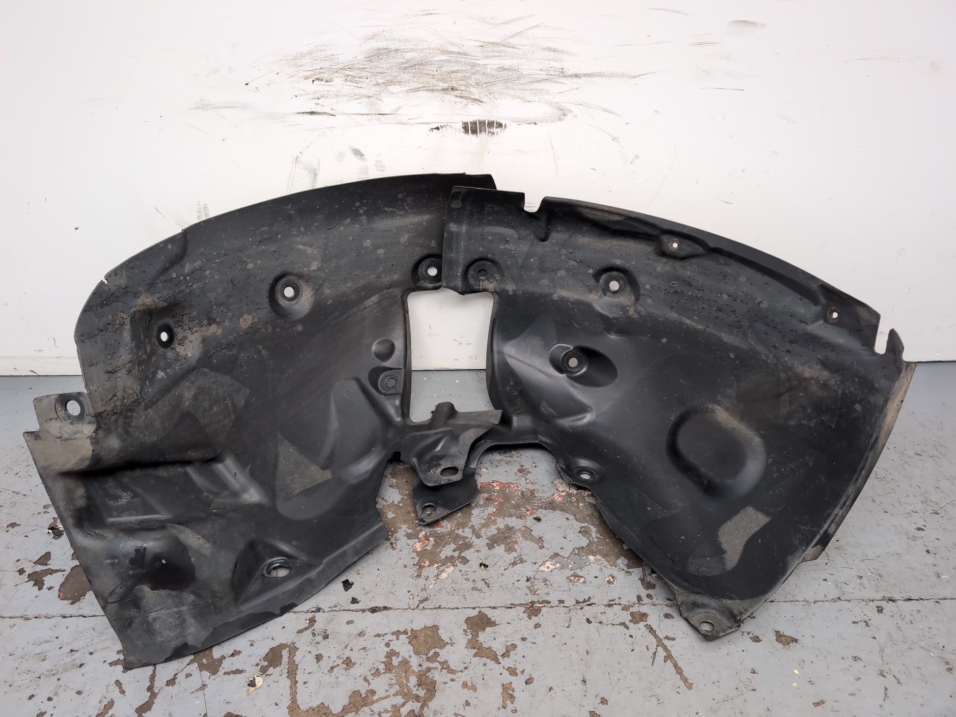 Renault Megane Expression Vvt 110 Moulding Wheel Arch Front Rh 638440004r - photo 7