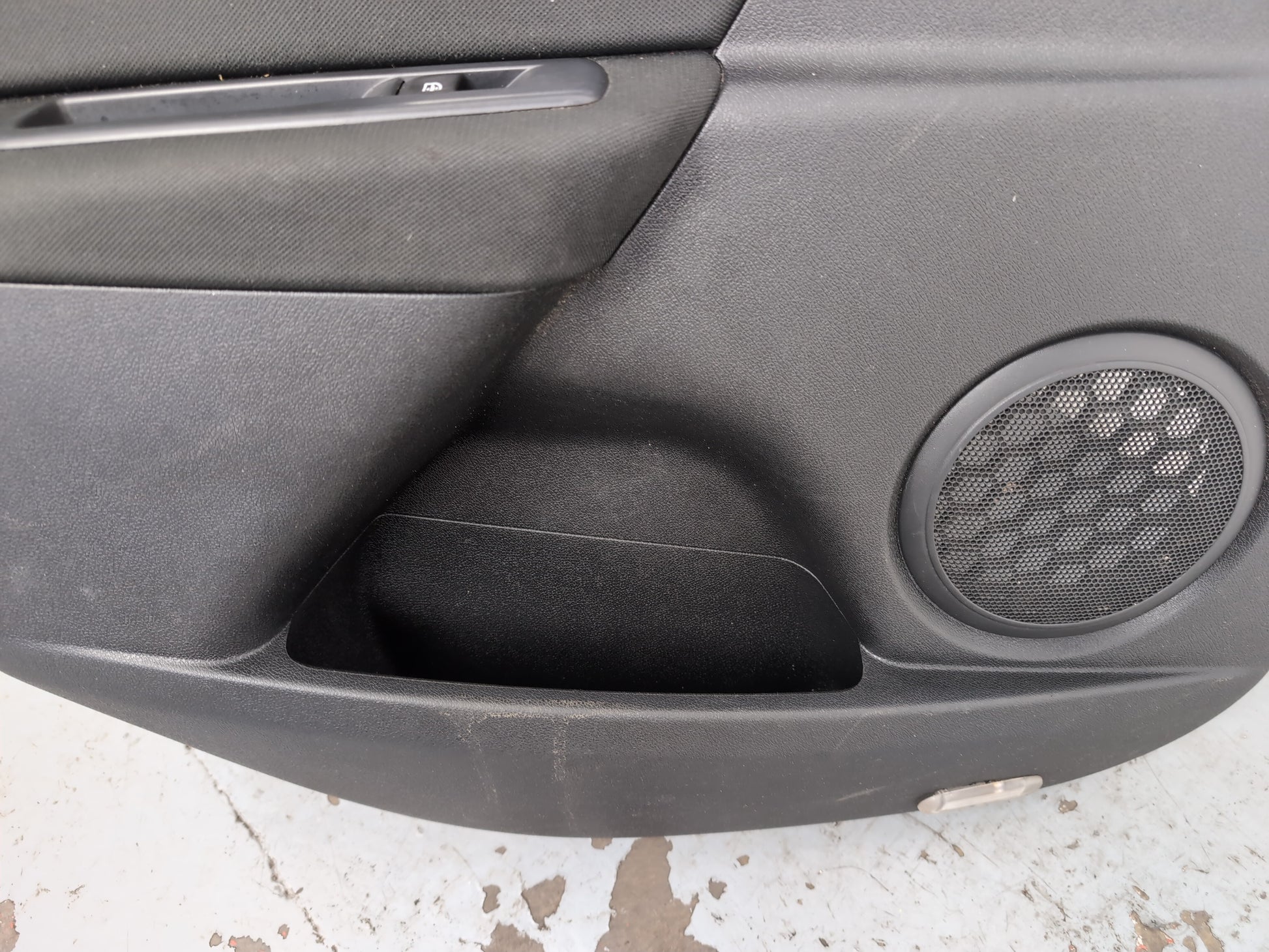 Renault Megane Expression Vvt 110 Rear Left Door Card 2008-2015 - photo 6