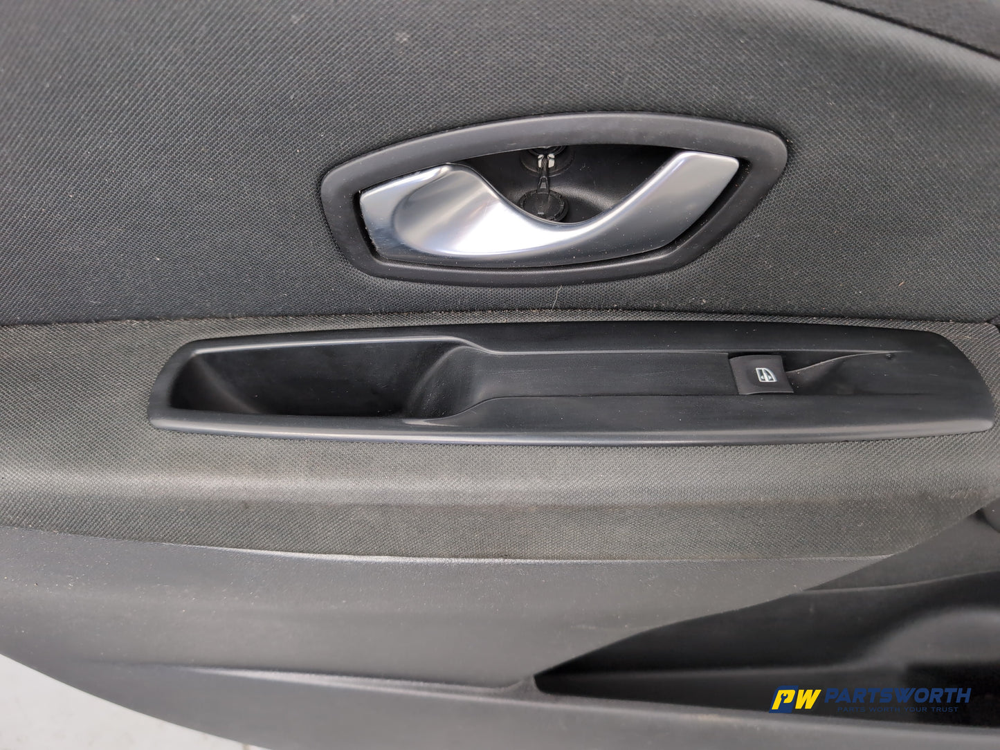 Renault Megane Expression Vvt 110 Front Right Driver Door Card 2008-2015 - photo 6
