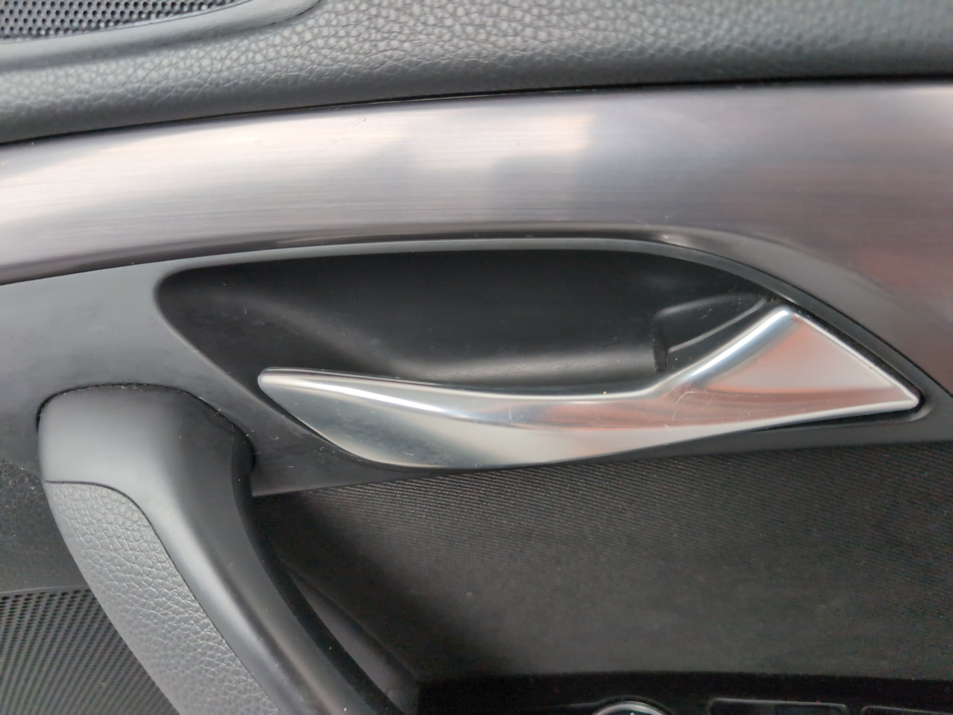 Door Front RH 12