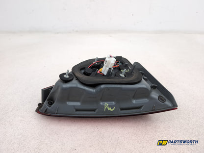Hyundai I40 Mk1 Vf Rear Tail Light Inner Right Side 924013z500 2011-2015 - photo 6