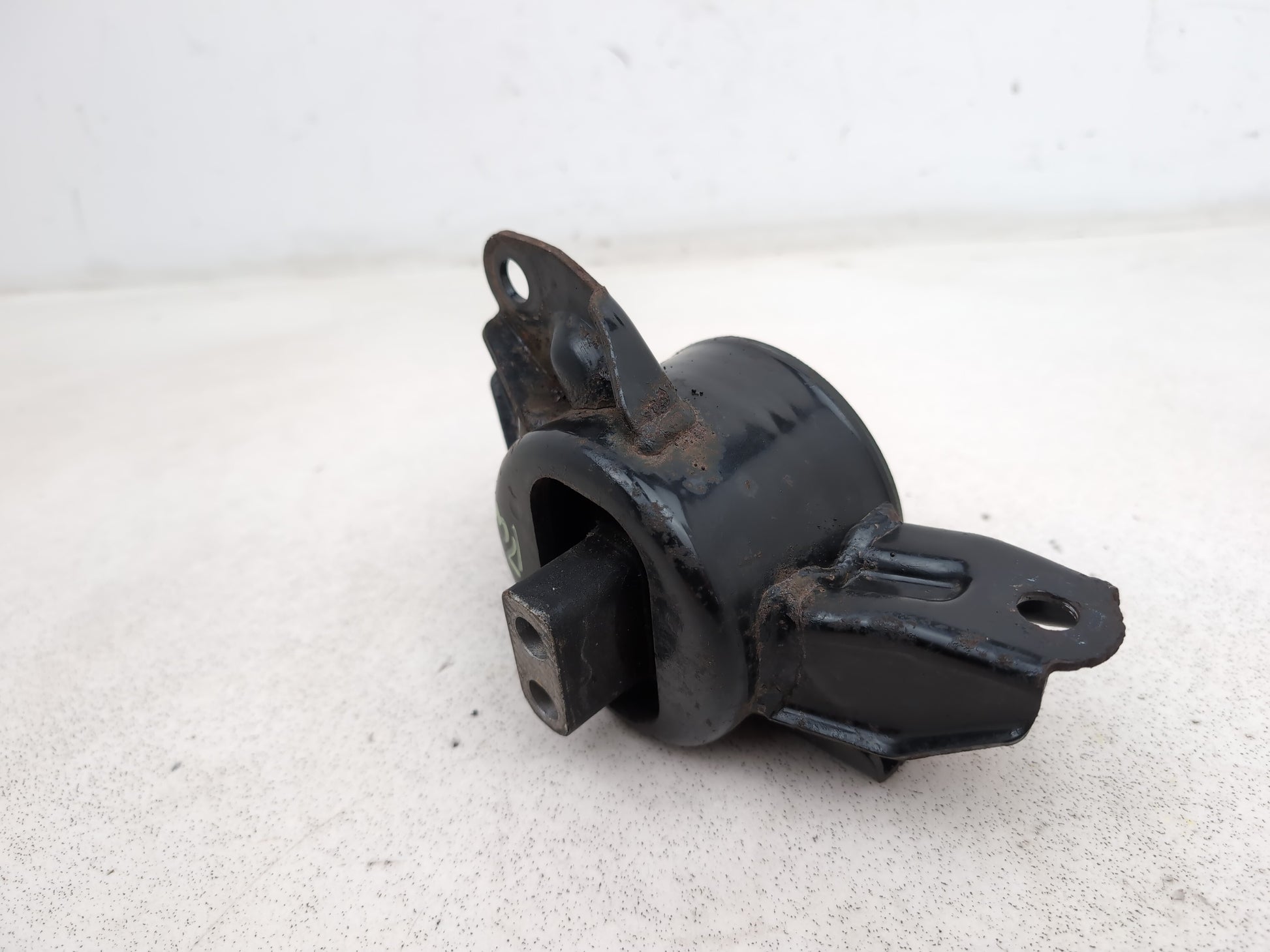 Hyundai I40 Style Crdi Engine Mounting Bracket Left Passenger Side 218303z400 - photo 6