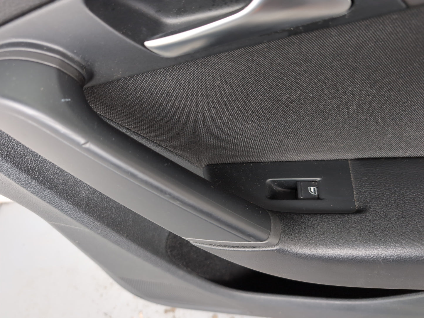 Door Rear RH 14