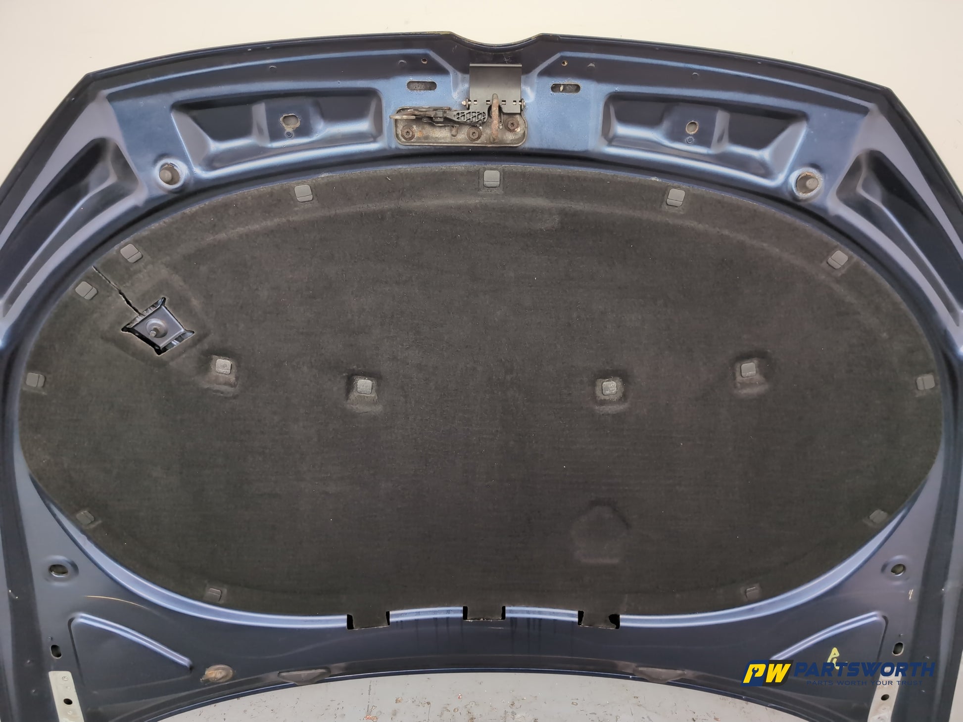 Bonnet 12