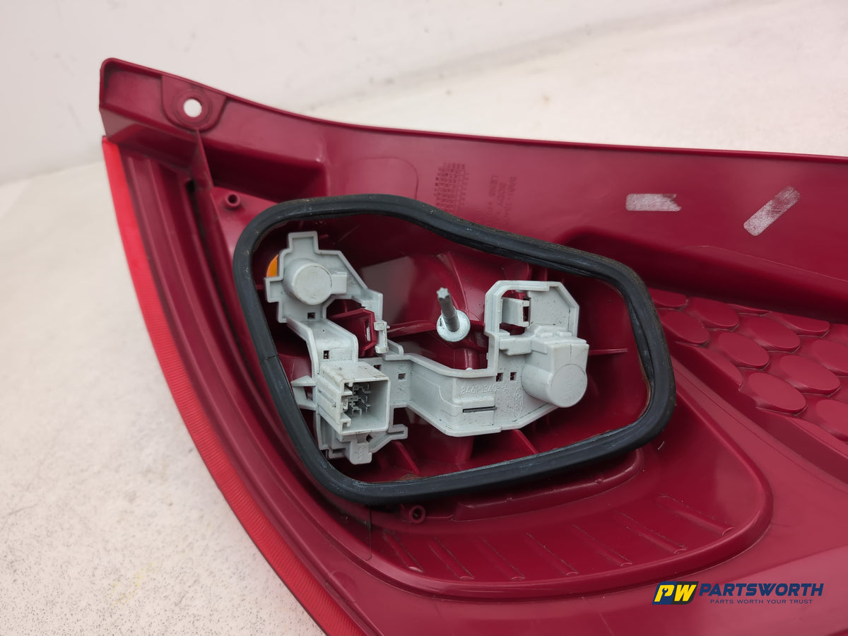 Ford Fiesta Zetec Lamp Assembly Rear Lh Passenger Side 8a6113405a 2012-2017 - photo 6