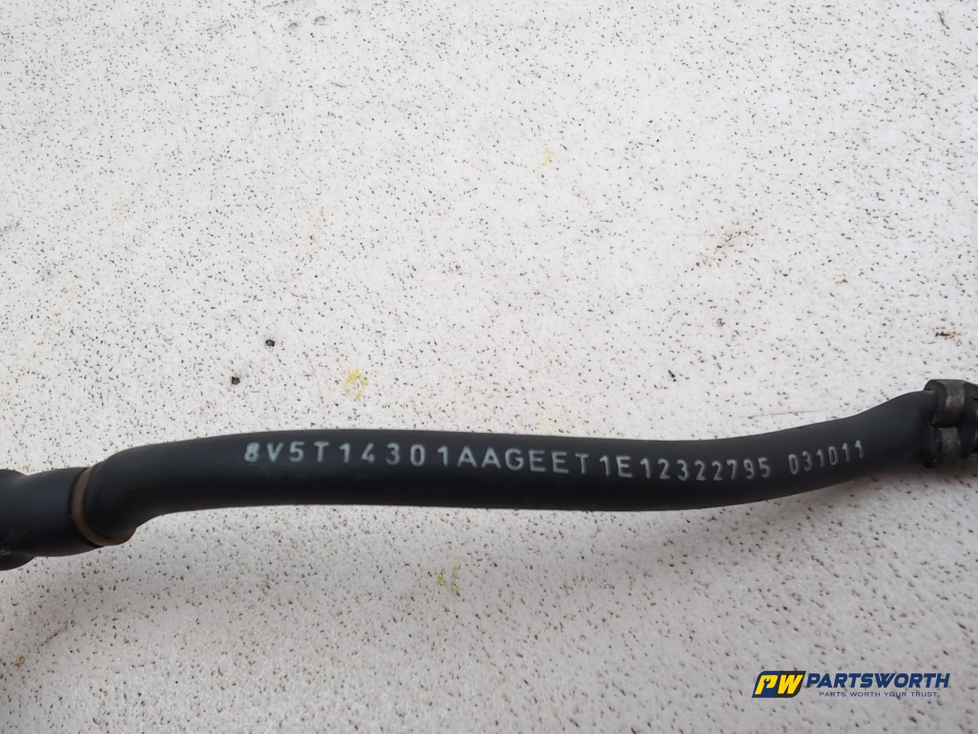 Ford Fiesta Zetec Engine Battery Cable 8v5t14301aa 2012-2017 - photo 6