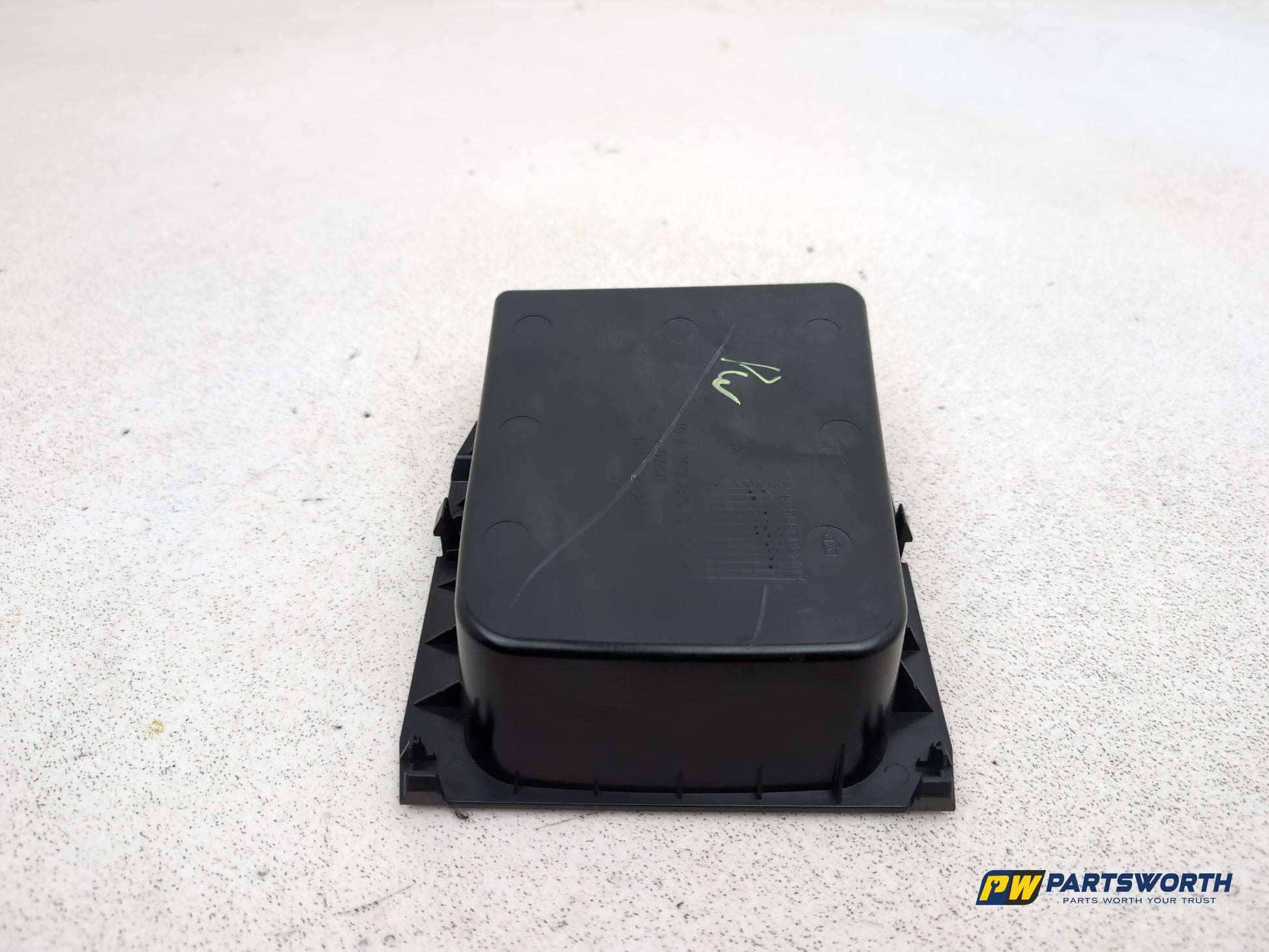 Mercedes-Benz B160 Sport Cvt Centre Console Storage Tray A1698100104 2005-2011 - photo 6