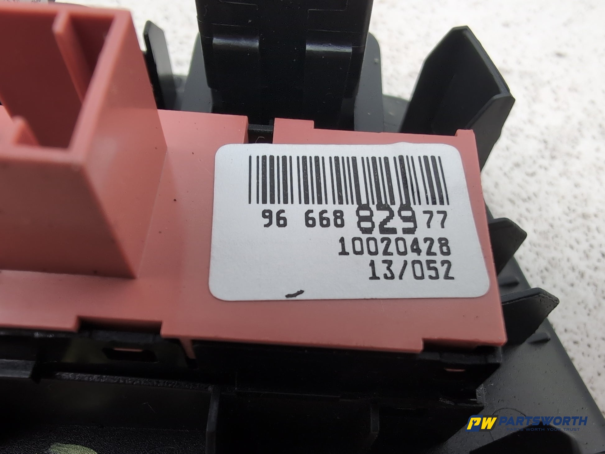 Citroen C4 Vtr+ Hdi Fuel & Parking Switch 96668829 2010-2013 - photo 6