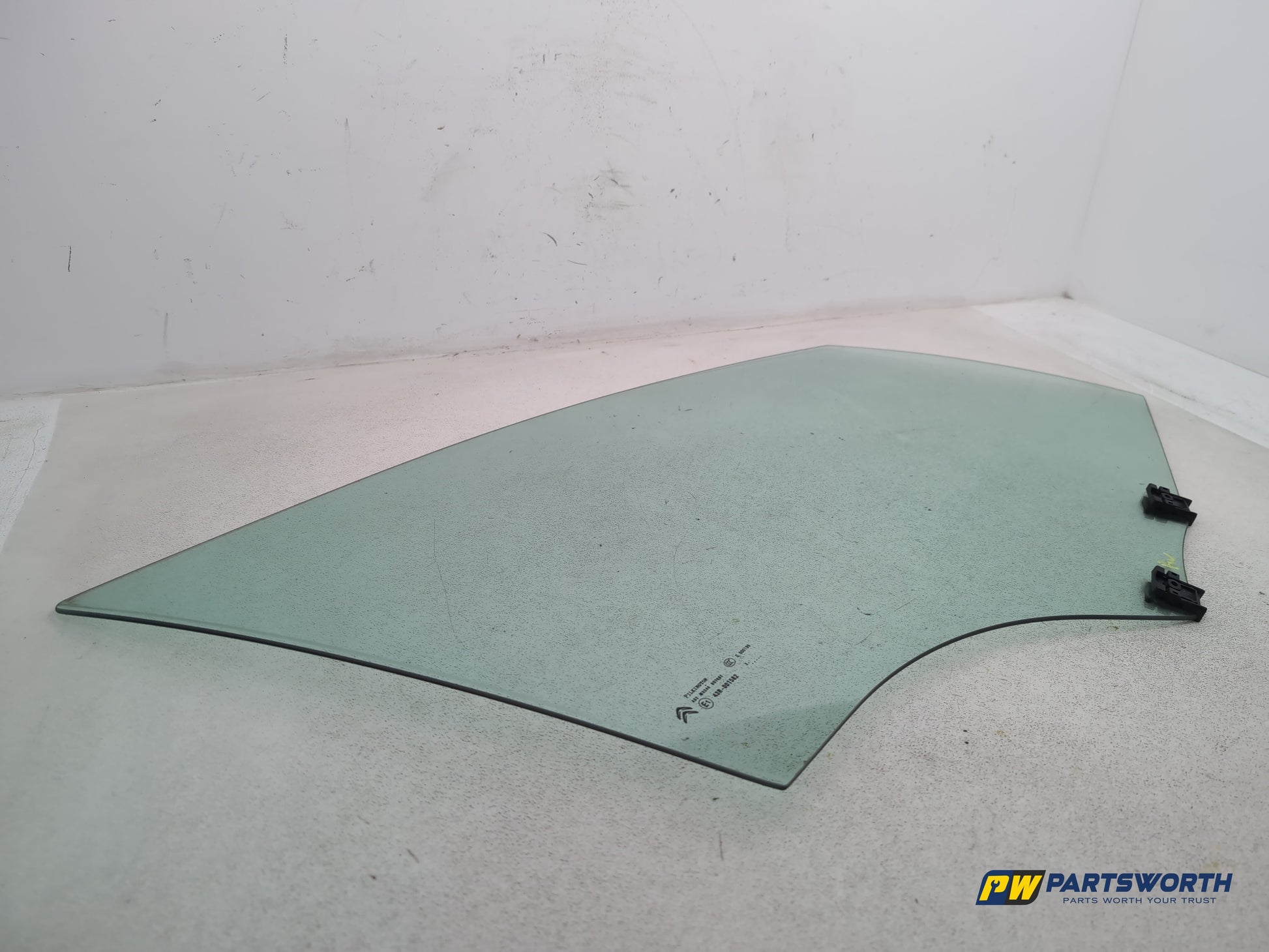 Citroen C4 Vtr+ Hdi Door Glass Front Rh Driver Side 2010-2013 - photo 6