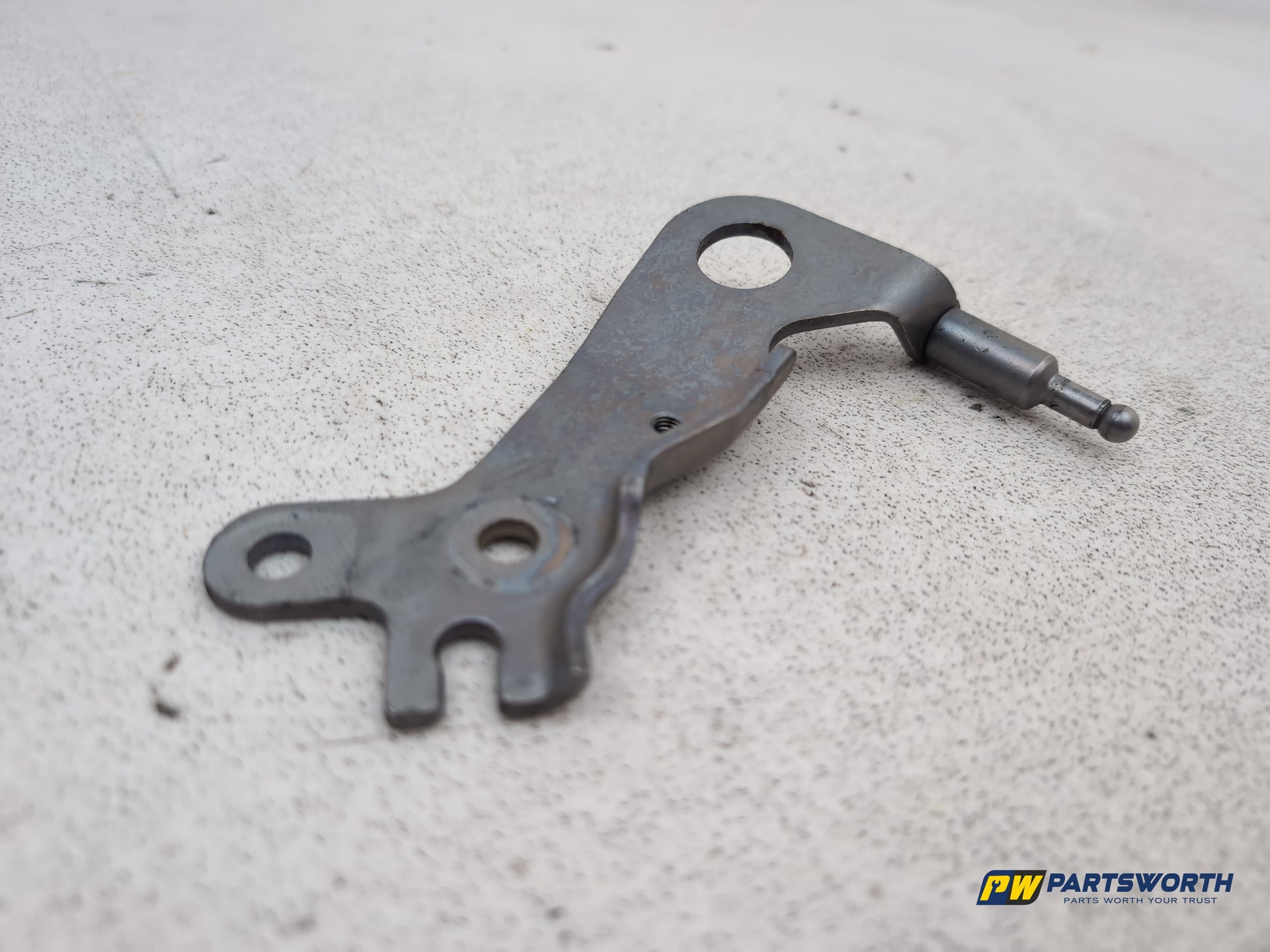 Mercedes-Benz C250 Amg Sport Ed125 Clip Holder Bracket A6512231641 2015-2021 - photo 6