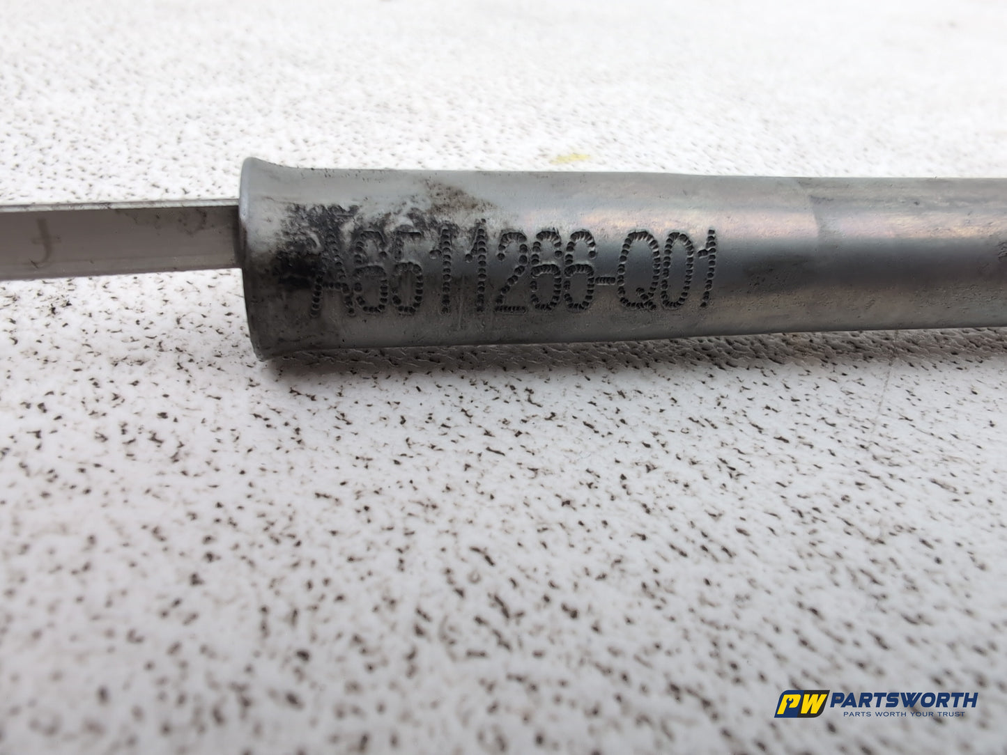 Mercedes-Benz C250 Amg Sport Ed125 Oil Dipstick A6511266q01 2015-2021 - photo 6