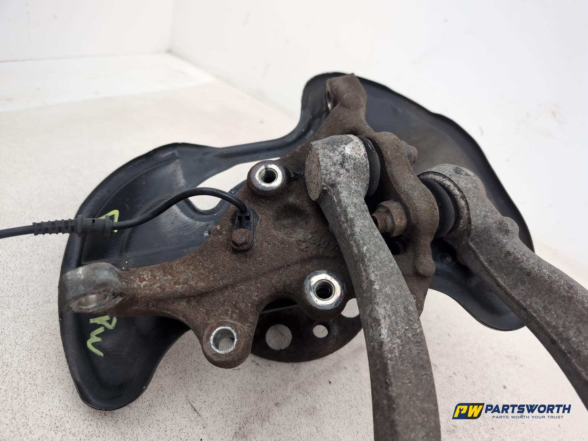 Mercedes-Benz C250 Amg Sport Ed125 Cdi Bcy A Wheel Hub Front Lh Passenger Side - photo 6