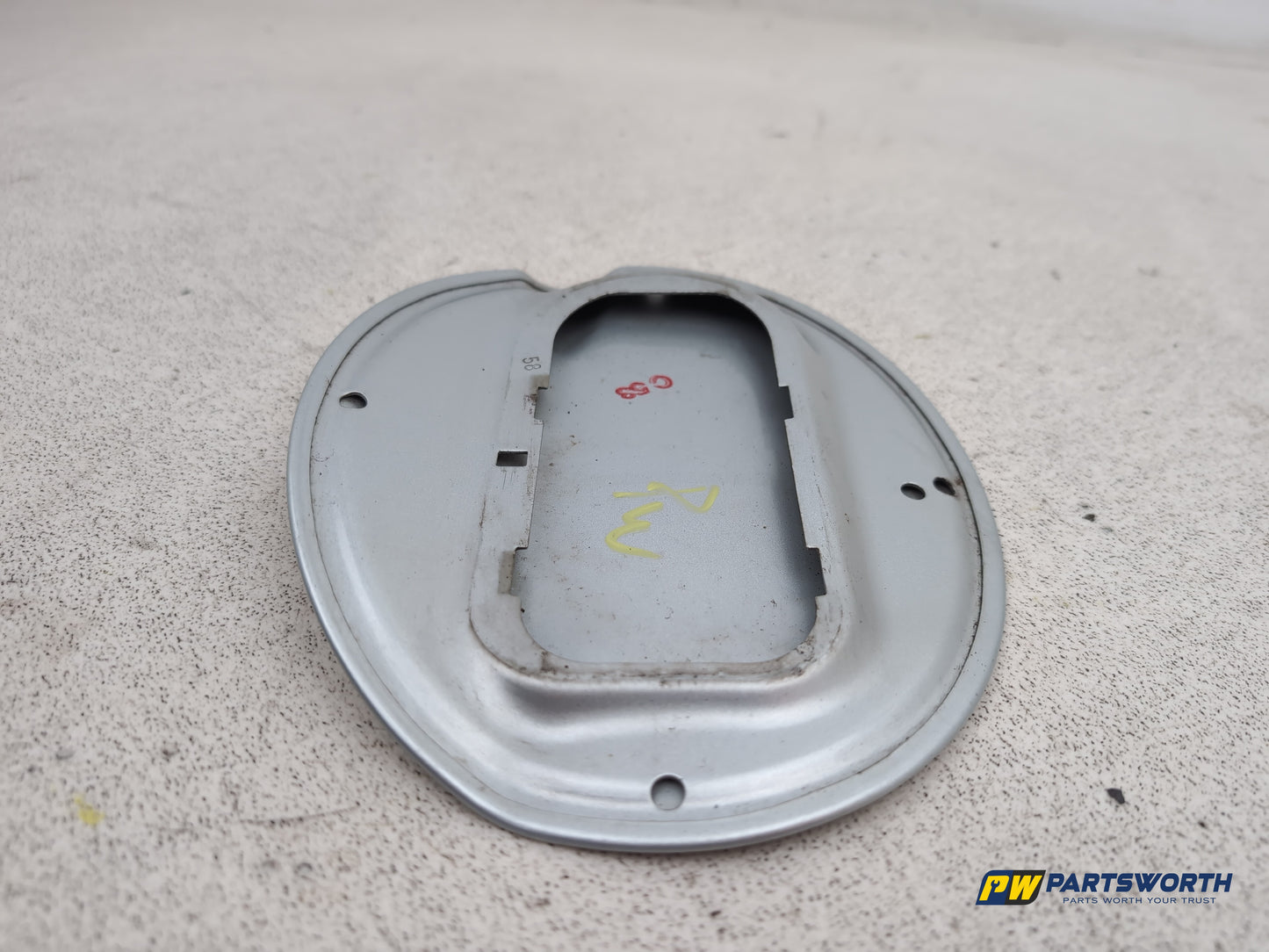 Bmw 118d M Sport Fuel Filler Flap 2007-2013 - photo 6