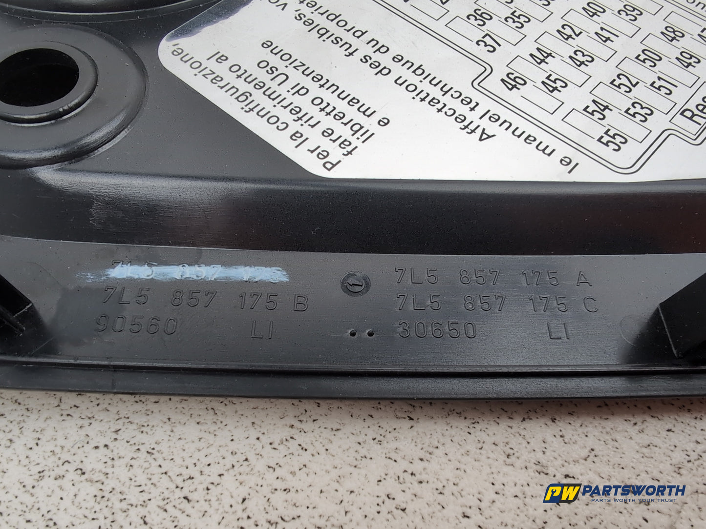 Porsche Cayenne Tiptronic S Left Dash End Cap Fuse Cover 7l5857175 2003-2010 - photo 6