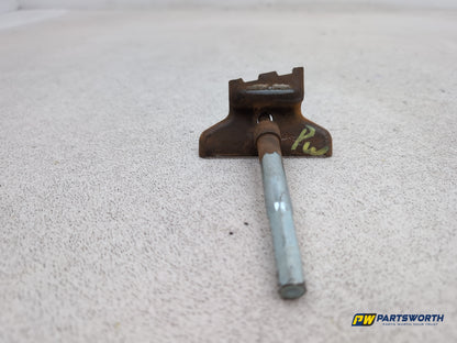 Porsche Cayenne Tiptronic S Battery Holding Clamp 2003-2010 - photo 6