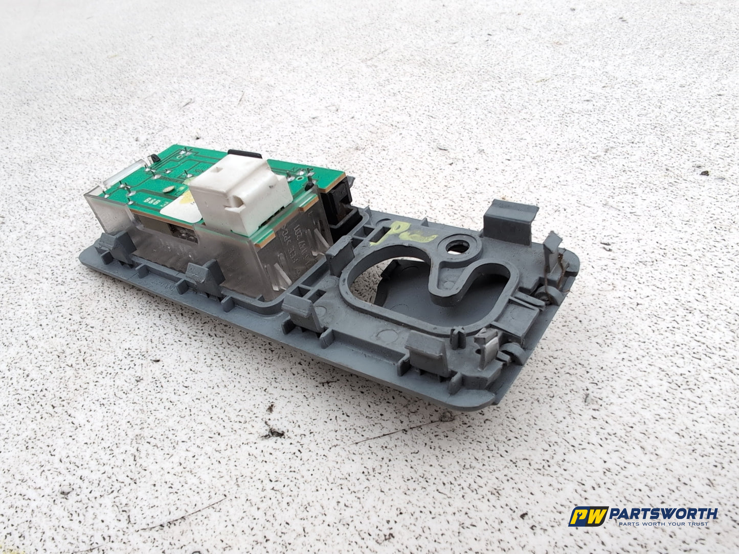 Porsche Cayenne Tiptronic Interior Roof Light Rear Left Passenger Side 7l5947291 - photo 6