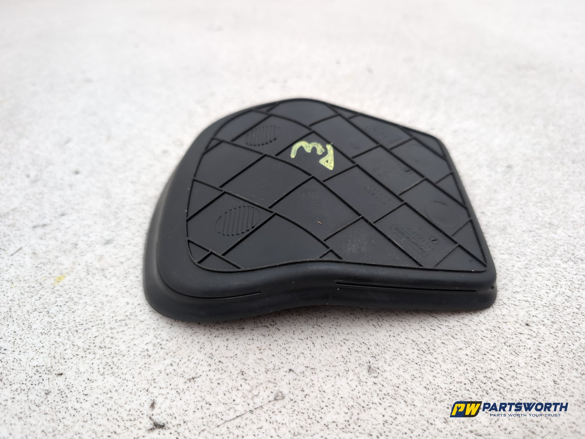 Peugeot 208 Active Rubber Mat Pad Trim 9677279377 2012-2019 - photo 6