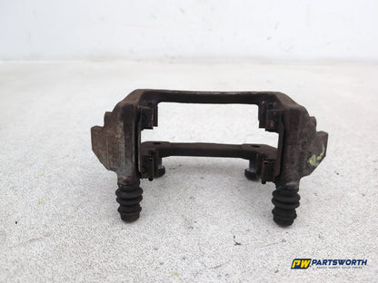Mercedes-Benz B160 Sport Cvt Front Right Caliper Carrier & Sliders 2009-2011 - photo 6