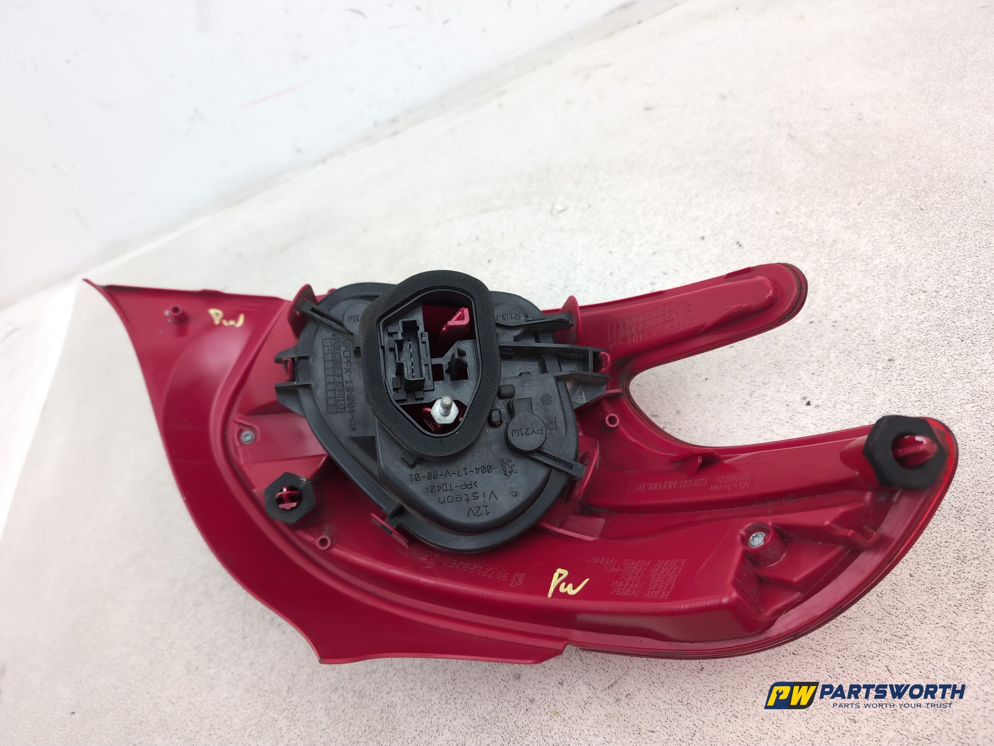 Peugeot 208 Active Lamp Assembly Rear Rh Driver Side 2012-2019 - photo 6