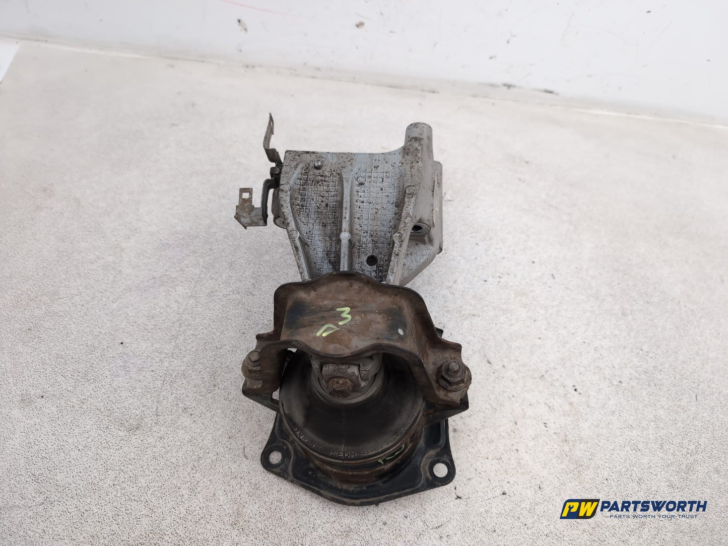 Engine Mounting Bracket 6