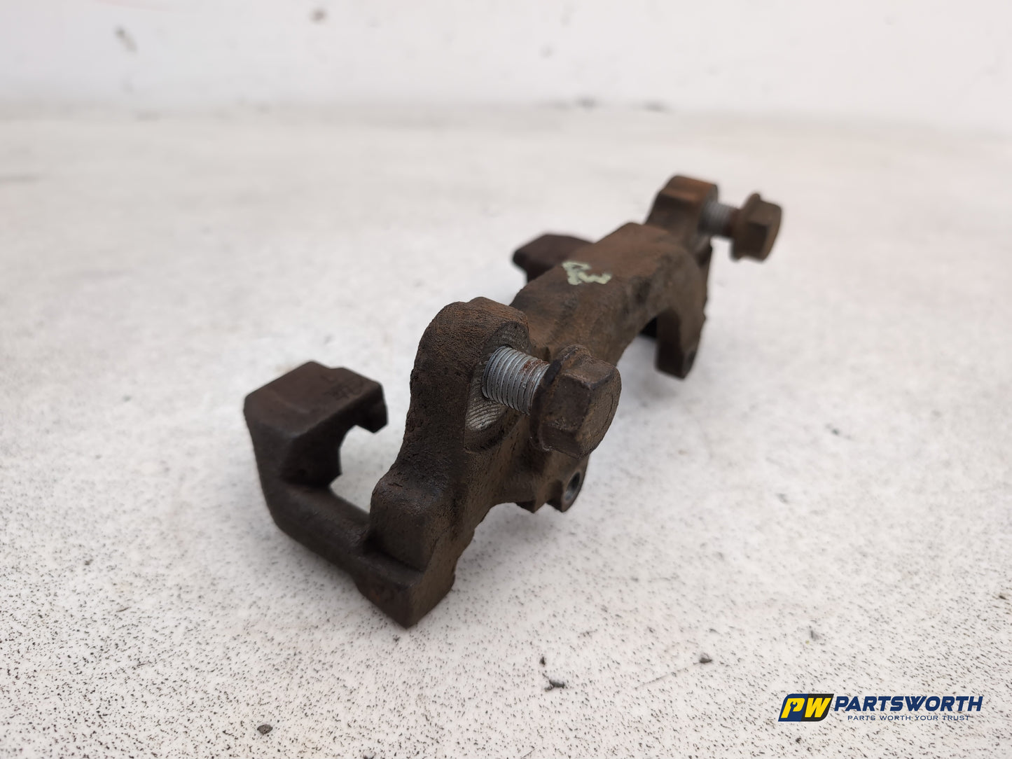 Audi A3 Sport Tfsi Brake Caliper Front Support Lh Passenger Side 2008-2012 - photo 6